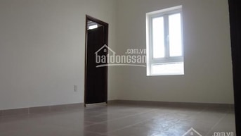 Cho thuê phòng 24m2, Đoàn Văn Bơ, tiện ích đầy đủ, 4 triệu/tháng
