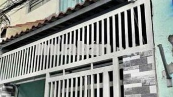 nhà 2 phòng ngủ 2 wc hẻm xe hơi