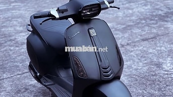 Cần bán Vespa Sprint 125 .