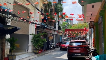 Bán nhà 5 tầng phố Giảng Võ 80m2, khu phân lô, đường ô tô, gần hồ