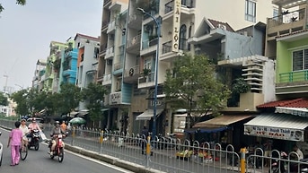 Bán nhà mặt tiền xóm chiếu Q4,dt:460m,giá:55tỷ(gpxd:1 hầm 8lầu)