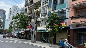 Bán nhà 2 mặt tiền 69 vĩnh hội P.Khánh Hội,dt:4x20m,giá:24.9tỷ(4lầu)