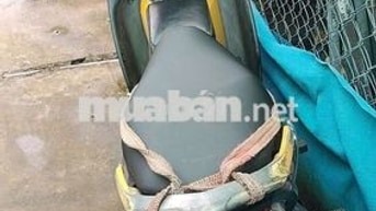 Yamaha Sirius Đen, vàng