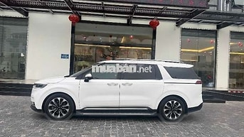 Kia Carnival 2022 Trắng 7 chỗ