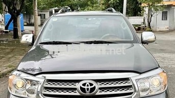 Toyota Fortuner 2011 Xám Tự động 57.000 km