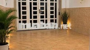 CHO THUÊ PHÒNG 35M² CỬA LỚN – TOILET RIÊNG – MÁY GIẶT – SÂN THƯỢNG PHƠ