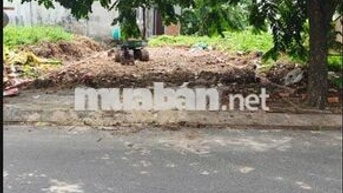 Bán đất mặt tiền đường 6m,  Gần chợ đầu mối, gần quốc lộ 13 