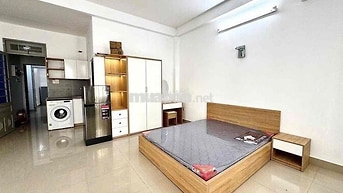 Cho thuê căn hộ gần Vòng xoay Dân Chủ, toà nhà viettel, full NT Q3