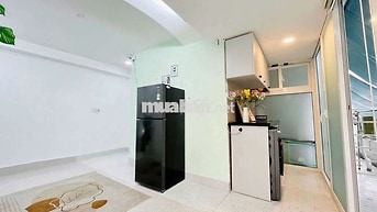 Căn hộ 1pn đầy đủ nội thất mặt tiền ngay cầu Nguyễn Tri Phương 