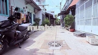Phạm Thế Hiển. (3m x12m).Gần chợ,trường học,siêu thị