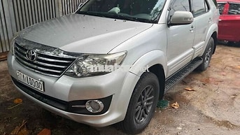Toyota Fortuner 2016 Số tự động Bạc