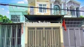 Quận 7 - 6 Tỷ 8 - Xe Hơi Vào Nhà - Nhà 2 Tầng 80m² - 3PN - Ngay Co.opm