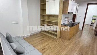 Chính chủ cho thuê CCMN Full đồ, mới hoàn thiện,có ban công,thang máy 