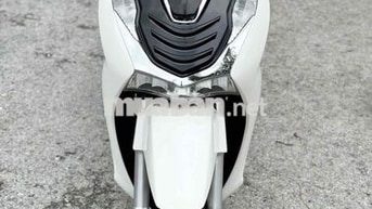 Honda SH 125 ABS 2023 Trắng