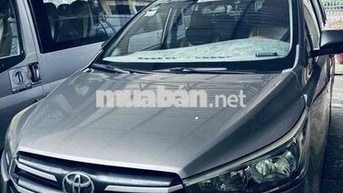 Toyota Innova 2019 Số sàn Xám 280000km