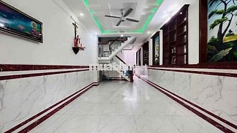 Trệt 3 lầu 4*15; 4pn 5wc sân thượng đg xe tải