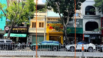 BÁN NHÀ MẶT TIỀN KINH DOANH : 64 NGUYỄN CƯ TRINH - P. BẾN THÀNH - Q. 1