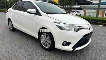 Toyota Vios Trắng Số tự động 5 chỗ