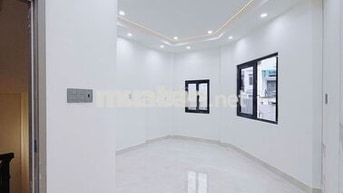 BÁN NHÀ HẺM ĐOÀN VĂN BƠ – P. KHÁNH HỘI, Q.4 | 4 TẦNG – 3PN – 4WC – SHR