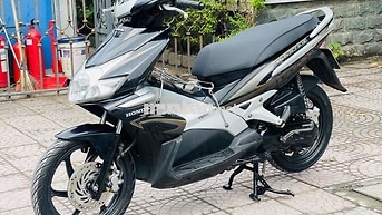 Honda Air Blade Đen, Bạc 110fi biển hà nội
