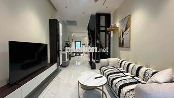 Cho thuê nhà kiệt TRẦN ĐÌNH TRI- GẦN BIỂN, LIÊN CHIỂU. Gồm: 4PN, 3VS,