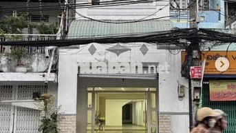 CHO THUÊ NHÀ MẶT TIỀN HẬU GIANG (ĐOẠN GẦN TRƯỜNG THCS)