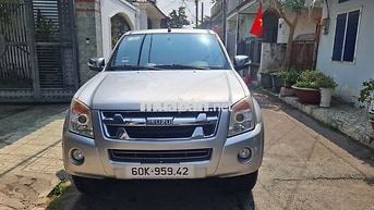 Isuzu D-MAX LS 2011 Số sàn Bạc (1 cầu)
