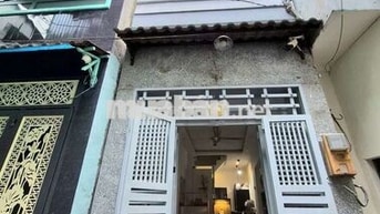 CHÍNH CHỦ CHO THUÊ NHÀ Q4- 4 TẦNG- FULL NỘI THẤT