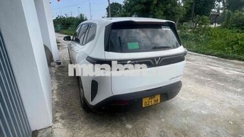 VinFast Limo 2026 Trắng 1.2 vạn
