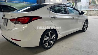 Hyundai Elantra 2014 Trắng 250.000km