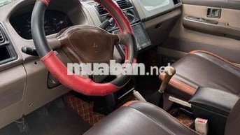 xe 7 chỗ jolie 2004
