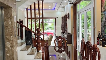 Bán gấp BT Góc 2MT Khu Gia Hòa Q9, Dt 9x28m 4 tầng giá 20,5 tỷ 