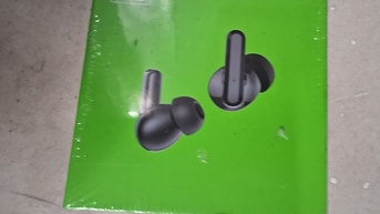 TAi NGHE BLUETOOTH APPLE MàU ĐEN Dư DùNG