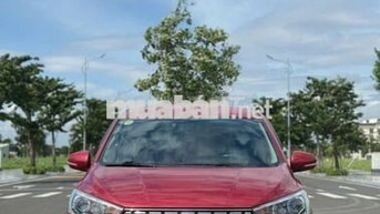 Suzuki Ertiga 7 chỗ màu Đỏ