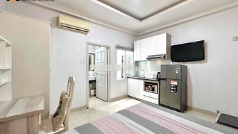 CĂN HỘ DỊCH VỤ CỬA SỔ THOÁNG - ĐẦY ĐỦ TIỆN NGHI - NGAY ETOWN CỘNG HOÀ