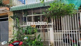 cho thuê nhà có nhiều nội thất - 2 phòng ngủ - sẽ bê mới lại