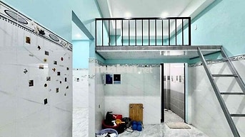 TÁCH BẾP RỘNG 30m2 CÓ CỬA SỔ | NỘI THẤT CƠ BẢN KỀ VHU, HIU, ĐẦM SEN
