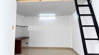 MẶT BẰNG CÓ GÁC Ở LẠI - HẺM Ô TÔ - ĐIỆN NƯỚC NHÀ NƯỚC