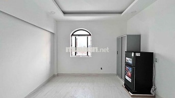 TRỐNG PHÒNG CỬA SỔ TRỜI - SẴN NỘI THẤT - GẦN LÊ TRỌNG TẤN