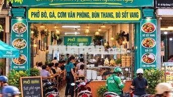 Sang quán phở, cơm văn phòng Khu Sân Bay