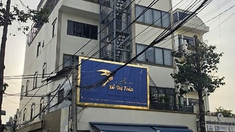 Cho thuê nhà 2 mặt tiền Võ Thị Sáu Dĩ An 1.100m2 sàn, có thang máy