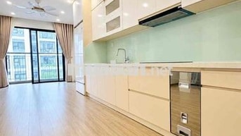Cần bán gấp 2n2 SA1 55m Full đồ 3.99 tỷ Vinhomes Smart City