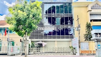 NHÀ MẶT TIỀN PHAN ĐĂNG LƯU HIẾM–DT 10x20M–HẦM+6 LẦU+THANG MÁY – 120TR