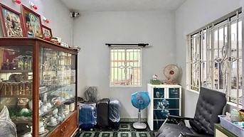 Nhà Sư Vạn Hạnh. Diện tích 46m (4m*11,6m). Hẻm thông , 4tầng , giá 9tỷ