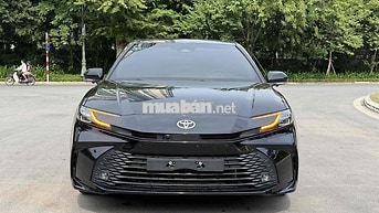 CẦN BÁN TOYOTA CAMRY 2.0Q MODEL 2025 SIÊU MỚI