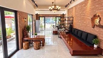 Cho thuê nhà 2 tầng đẹp đường Bùi Trang Chước- Hoà Xuân