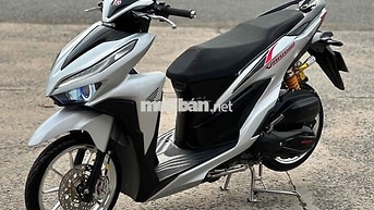 Honda Vario 125 màu Bạc
