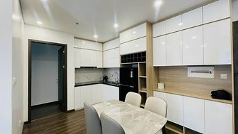 Cho thuê C/c Oriental Plaza, 685 Âu Cơ - 2PN, Full NT giá thuê 14tr/th