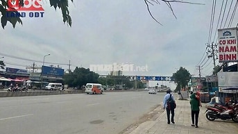 Cho thuê xưởng, mặt bằng kinh doanh 200m2 QL 1A, Long Bình, Đồng Nai