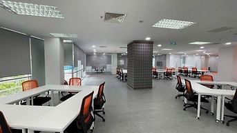 Cho thuê TÒA NHÀ LỚN mặt tiền đường HÒA BÌNH ,Q. TÂN PHÚ
